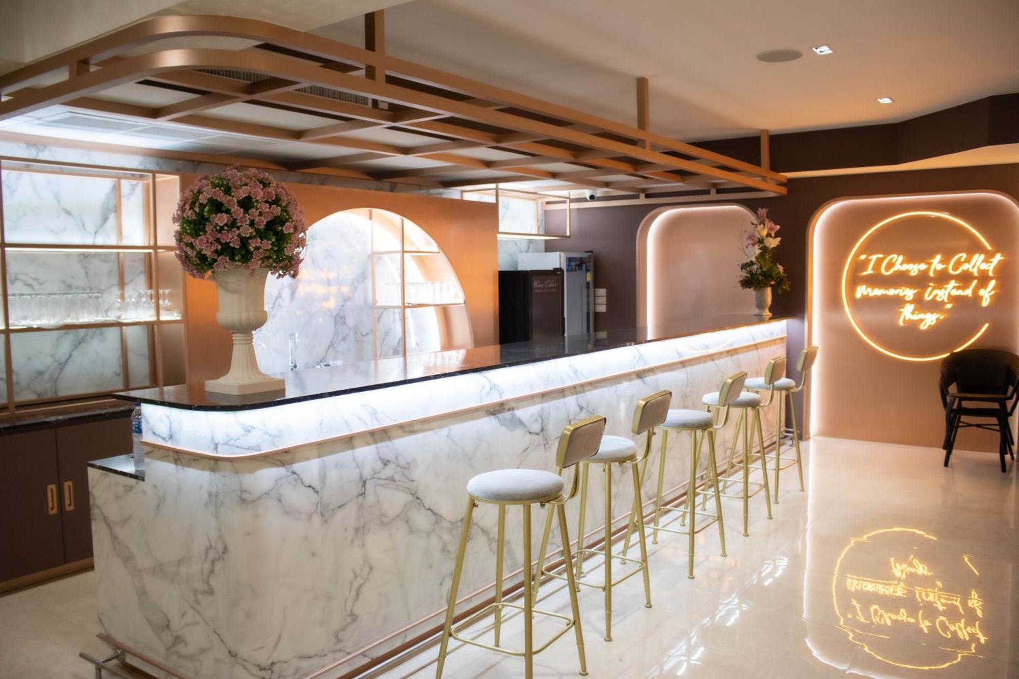 Siri Grand Bangkok Hotel المظهر الخارجي الصورة
