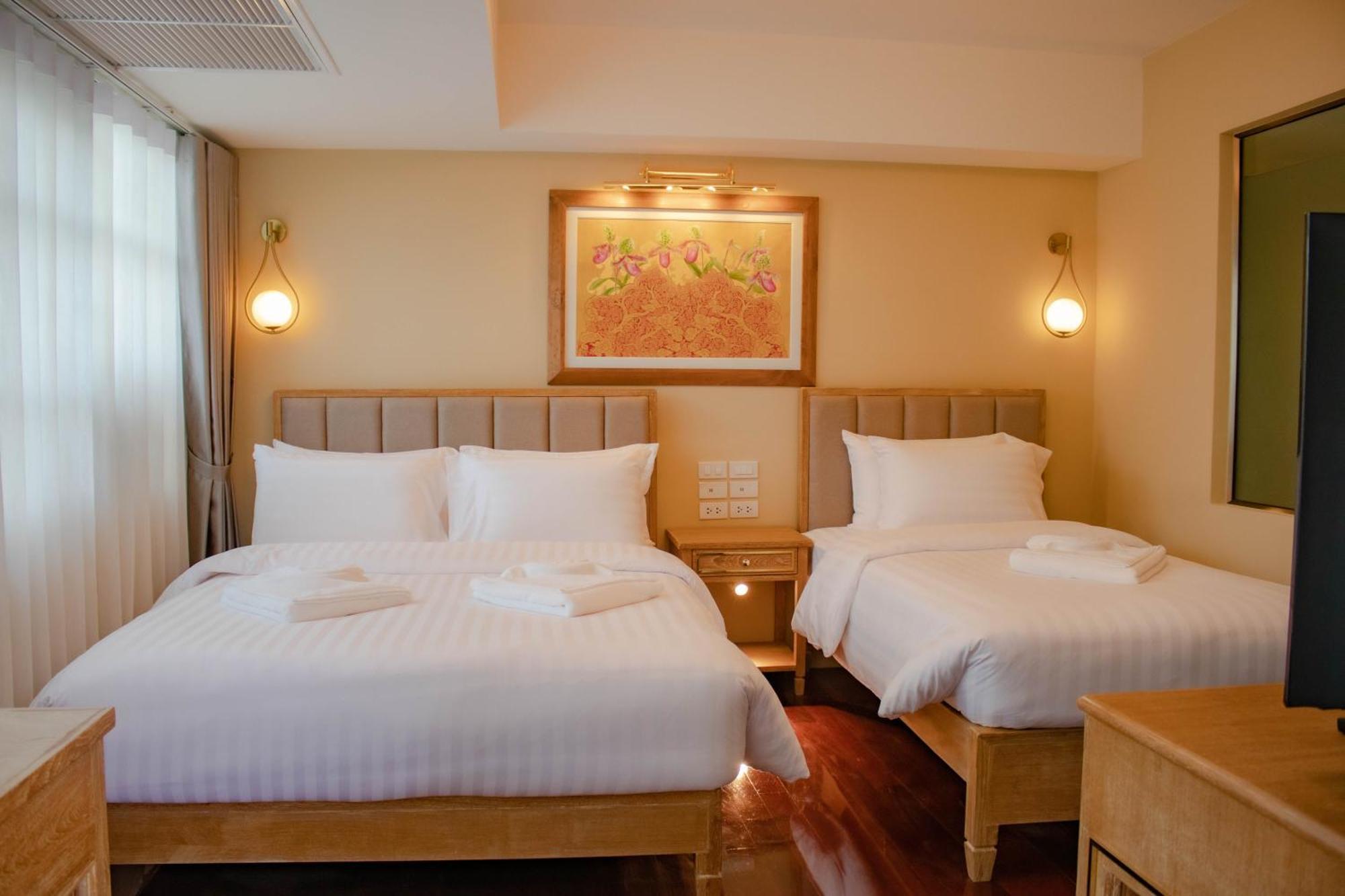 Siri Grand Bangkok Hotel المظهر الخارجي الصورة