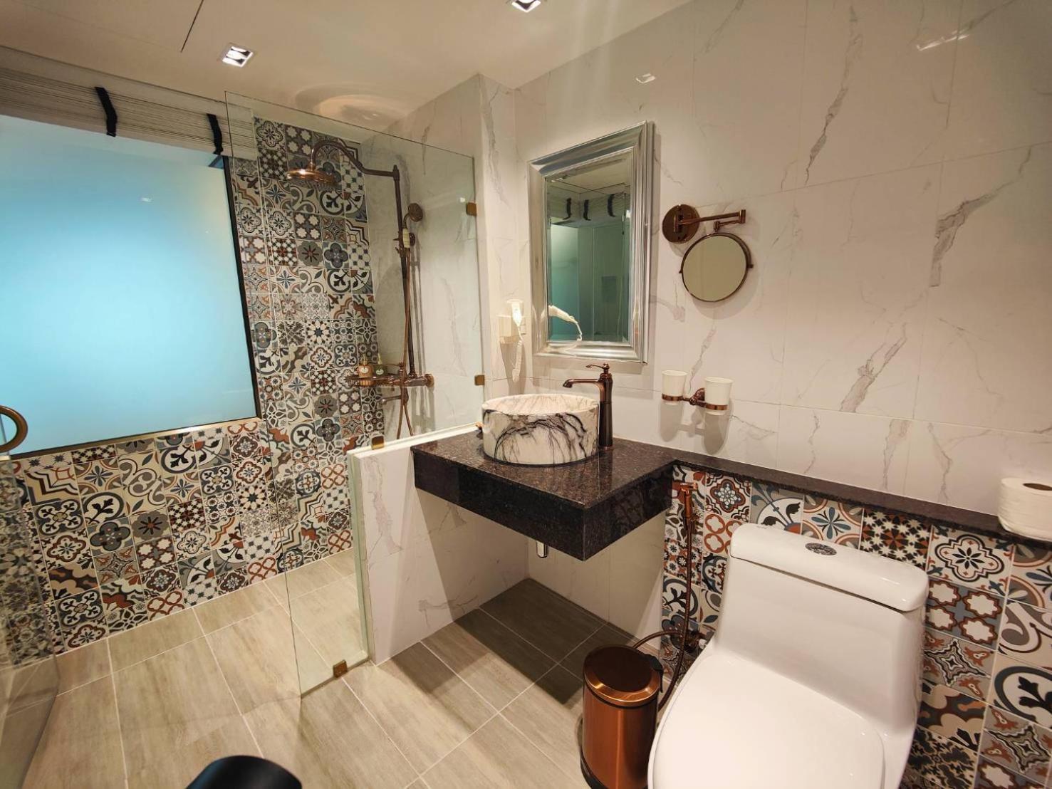 Siri Grand Bangkok Hotel المظهر الخارجي الصورة